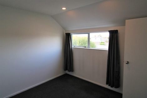 Photo of property in 2/443 Hereford Street, Linwood, Christchurch, 8011