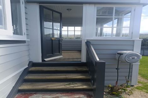 Photo of property in 9 Liffey Street, Island Bay, Wellington, 6023