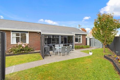 Photo of property in 34 Arcon Drive, Broomfield, Christchurch, 8042