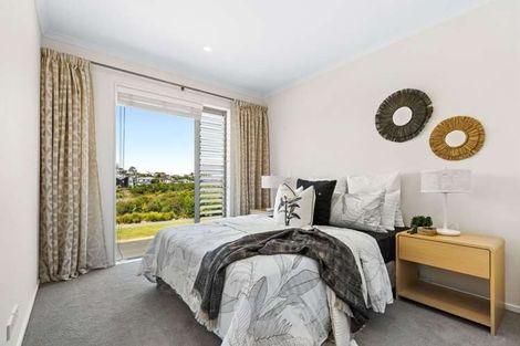 Photo of property in 44 Owen Chapman Drive, Red Beach, 0932