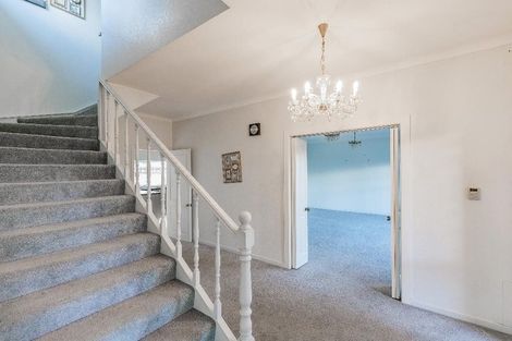 Photo of property in 78 Becroft Drive, Forrest Hill, Auckland, 0620