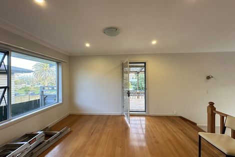 Photo of property in 13 The Boulevard, Sunnyhills, Auckland, 2010