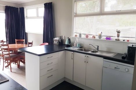 Photo of property in 43 Percival Road, Paraparaumu Beach, Paraparaumu, 5032