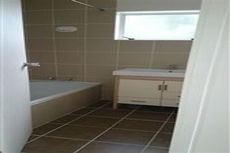 Photo of property in 1/22 William Souter Street, Forrest Hill, Auckland, 0620