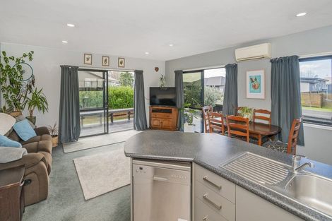 Photo of property in 27 Carina Way, Whitianga, 3510
