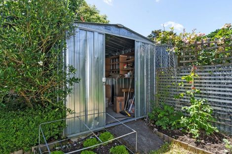 Photo of property in 3/21 Dublin Street, Martinborough, 5711