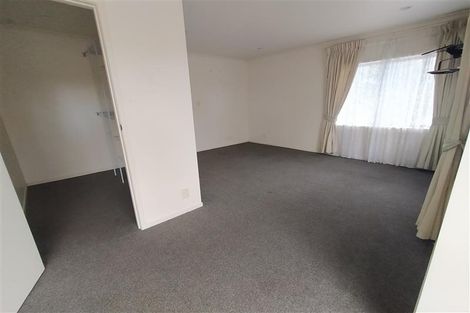 Photo of property in 1/135 Glamorgan Drive, Torbay, Auckland, 0630
