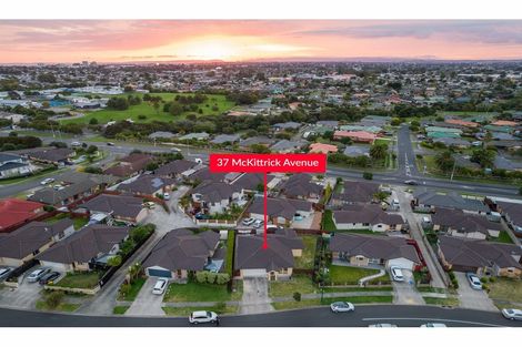 Photo of property in 37 Mckittrick Avenue, Flat Bush, Auckland, 2019