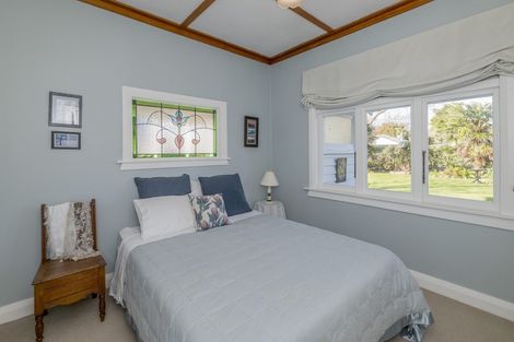 Photo of property in 83 Queenwood Road, Levin, 5510