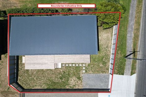 Photo of property in 29 Pratt Avenue, Foxton Beach, Foxton, 4815