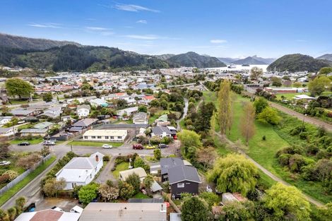 Photo of property in 12 Scotland Street, Picton, 7220