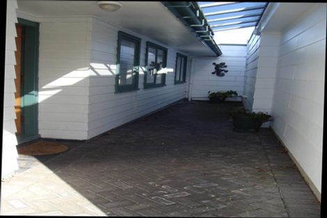 Photo of property in 39 Sandspit Road, Cockle Bay, Auckland, 2014