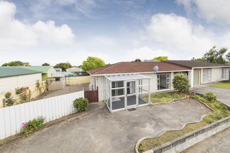 Photo of property in 79 Vogel Street, Roslyn, Palmerston North, 4414