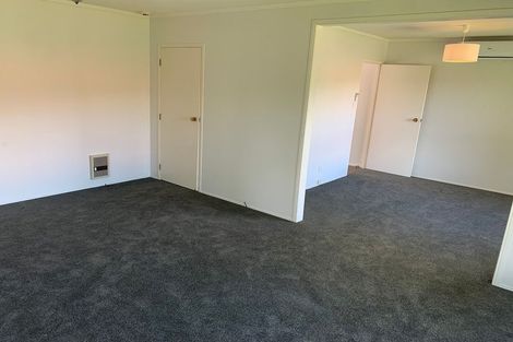 Photo of property in 1/190 Queen Street, Northcote Point, Auckland, 0627