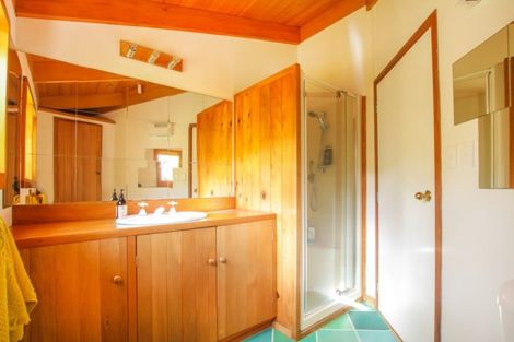 Photo of property in 1/2 Manawaora Road, Russell, 0272