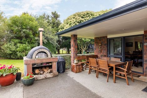 Photo of property in 6 Mangauika Road, Pirongia, Te Awamutu, 3876