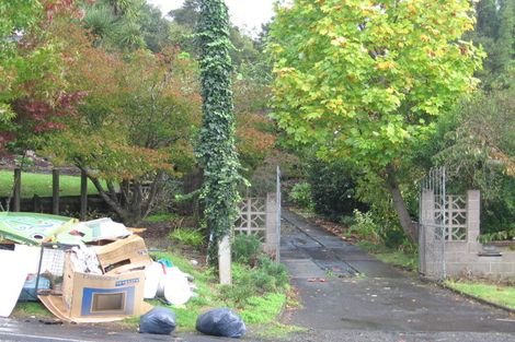 Photo of property in 219 Woodlands Park Road, Titirangi, Auckland, 0604