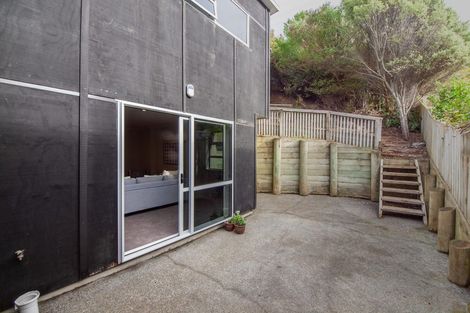 Photo of property in 40 Erlestoke Crescent, Churton Park, Wellington, 6037