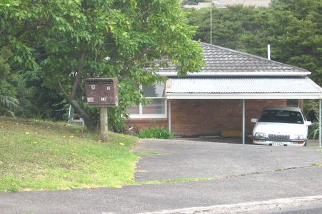 Photo of property in 1/18 Windy Ridge Road, Glenfield, Auckland, 0629