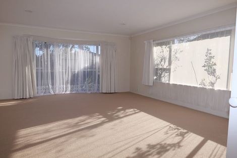 Photo of property in 69 Guildford Drive, Paraparaumu, 5032