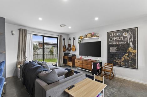 Photo of property in 261a Frankley Road, Ferndale, New Plymouth, 4310