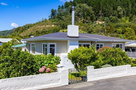 Photo of property in 5 Cook Street, Havelock, 7100