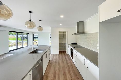 Photo of property in 21 Te Au Rere Crescent, Cambridge, 3434