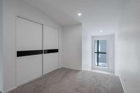 Photo of property in 3/11 Rengarenga Rise, Fairview Heights, Auckland, 0632