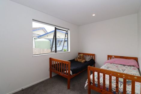 Photo of property in 39 Korokio Lane, Henderson, Auckland, 0612