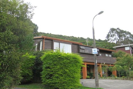 Photo of property in 44 Peterhouse Street, Tawa, Wellington, 5028