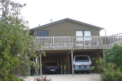 Photo of property in 18 Te Kapa Place, Snells Beach, 0920