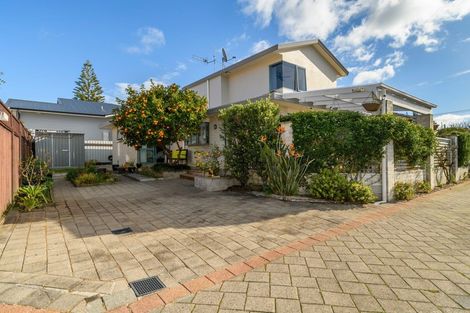 Photo of property in 128 Edgecumbe Road, Tauranga South, Tauranga, 3112