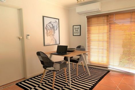 Photo of property in 2/8 Domett Avenue, Epsom, Auckland, 1023