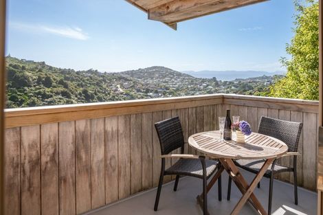 Photo of property in 23 Doris Gordon Crescent, Crofton Downs, Wellington, 6035