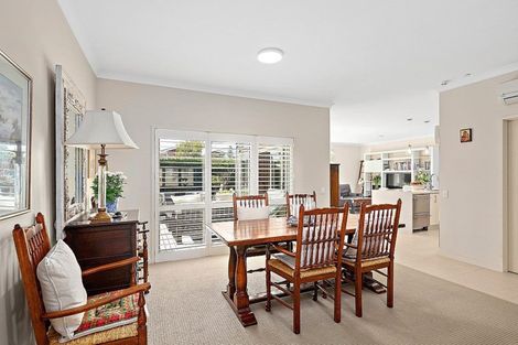 Photo of property in 18 Kensington Drive, Orewa, 0931