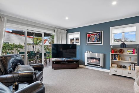 Photo of property in 8 Saint Columbans Grove, Boulcott, Lower Hutt, 5010