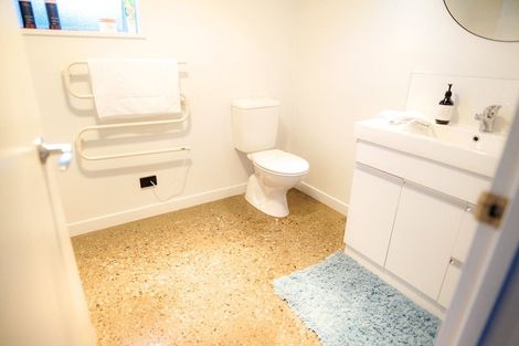 Photo of property in 8 Invincible Drive, Glenorchy, 9372