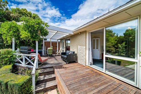 Photo of property in 14 Gainford Street, Avonhead, Christchurch, 8042