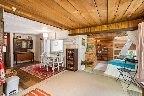 Photo of property in 6 Albert Road, Osborne, Port Chalmers, 9081