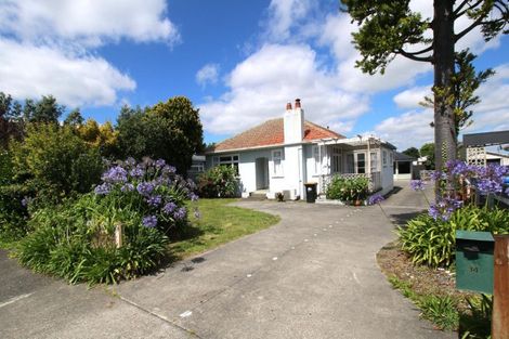 Photo of property in 34 Botanical Road, Takaro, Palmerston North, 4412