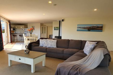 Photo of property in 27 Hamilton Drive, Lake Tekapo, 7999