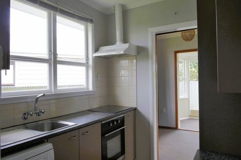 Photo of property in 87 Sutherland Crescent, Westbrook, Palmerston North, 4412