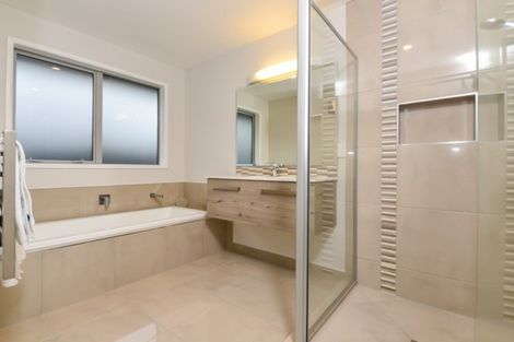 Photo of property in 49 Meadowfield Street, Flagstaff, Hamilton, 3210