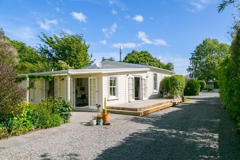 Photo of property in 15 Howard Street, Carterton, 5713