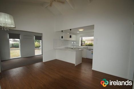 Photo of property in 144 Queenspark Drive, Parklands, Christchurch, 8083