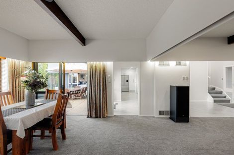 Photo of property in 10 Wilfred Street, St Andrews, Hamilton, 3200