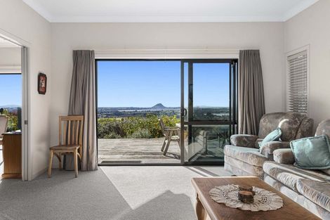 Photo of property in 7 Tobacco Hill, Welcome Bay, Tauranga, 3175