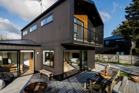 Photo of property in 11 Elizabeth Street, Cambridge, 3434