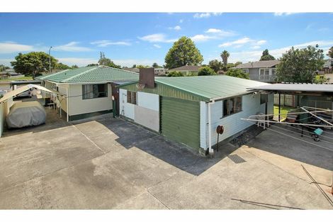 Photo of property in 130 Mahia Road, Wattle Downs, Auckland, 2103
