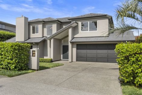 Photo of property in 7 Tranquility Rise, Mellons Bay, Auckland, 2014